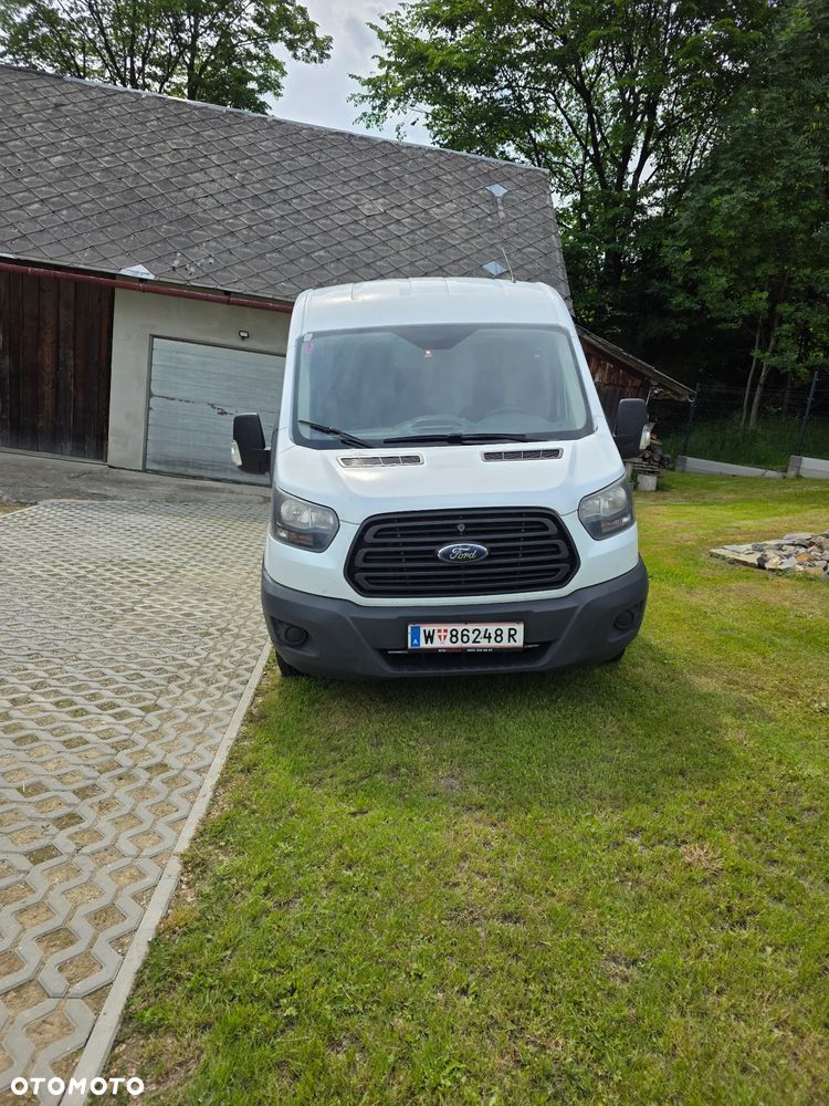 Ford Transit - 1