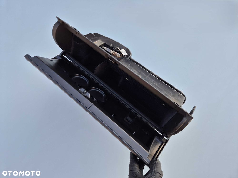 Czarny Schowek Pasażera Audi A3 8L LIFT 00-03r Europa - 7