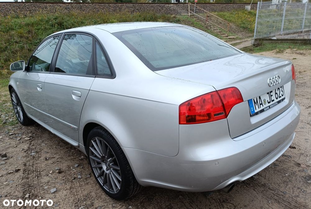 Audi A4 Limousine 1.8 T - 17
