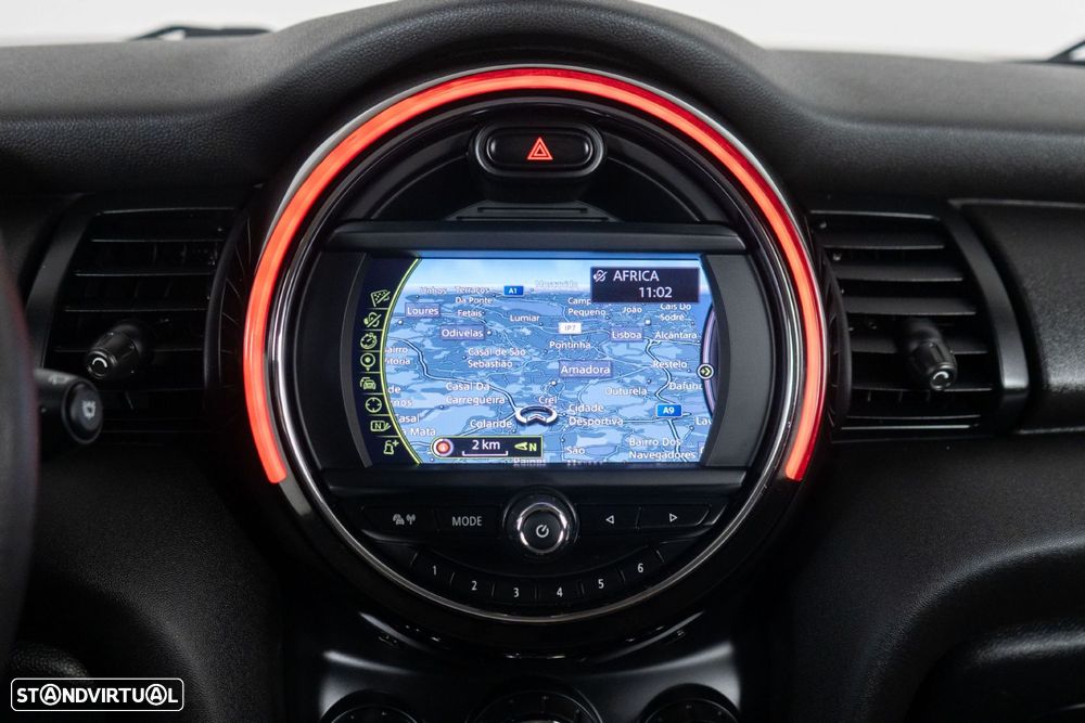 MINI 3 Portas One D - 21