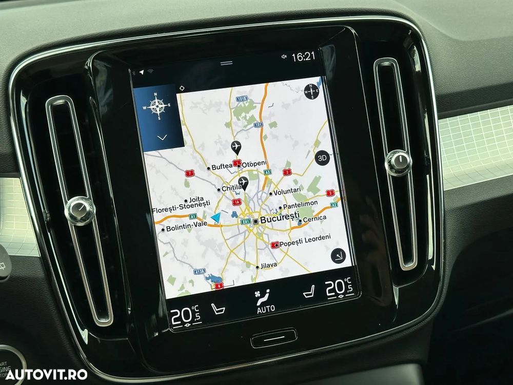 Volvo XC 40 B4 B AWD Geartronic Momentum Pro - 21