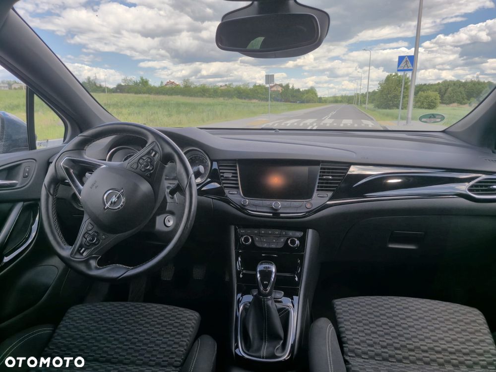 Opel Astra 1.4 Turbo Start/Stop Dynamic - 11