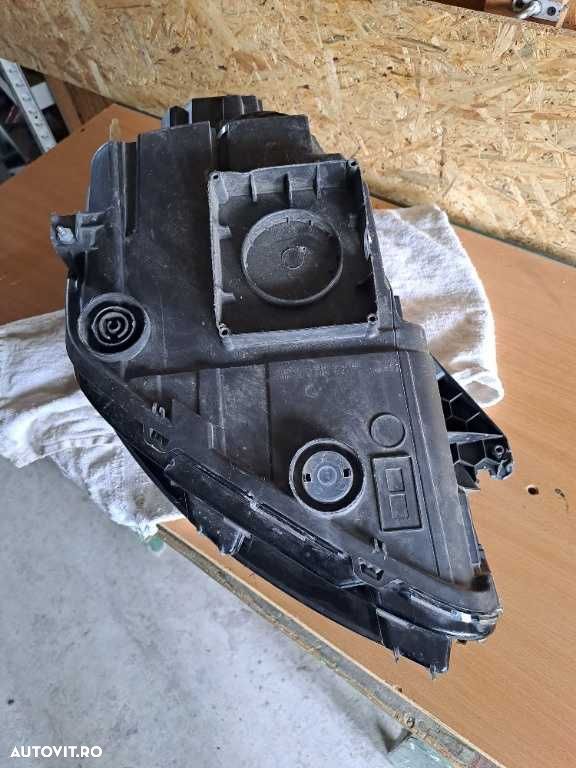 Far stanga Ford Puma ST Line led an 2020-2024 original - 5