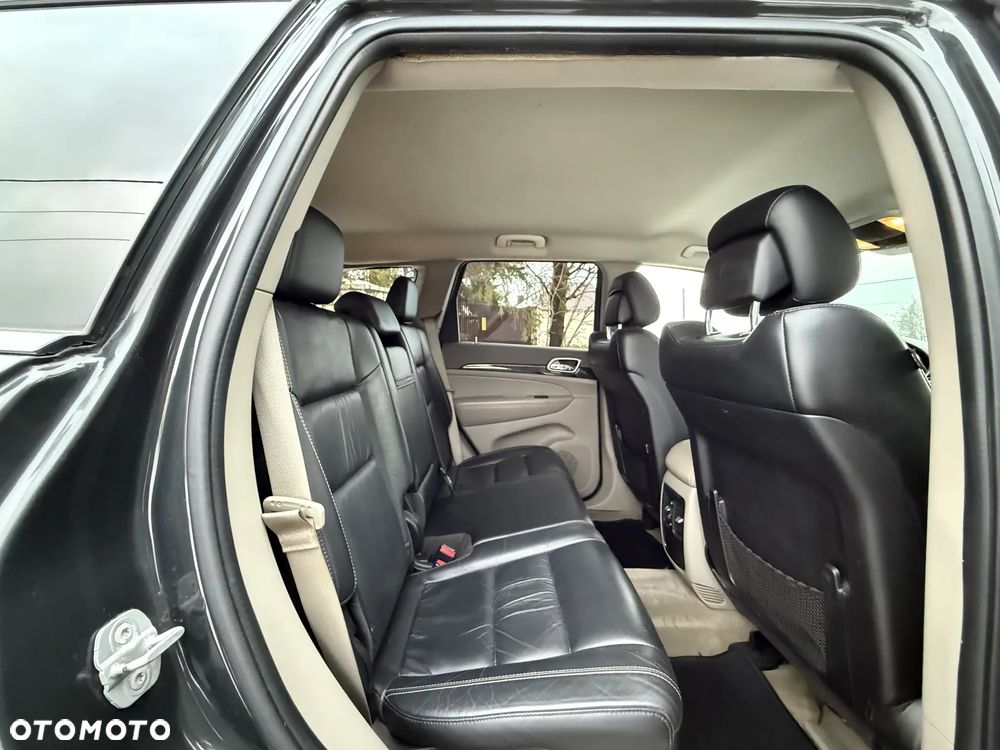 Jeep Grand Cherokee 3.6 V6 Laredo - 28