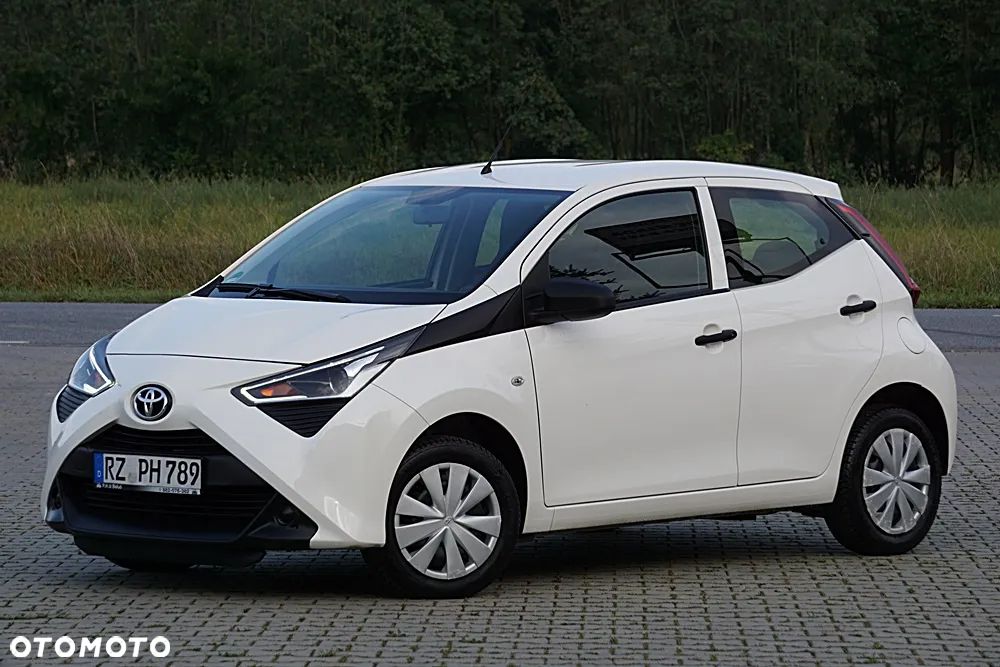 Toyota Aygo x-cite - 3