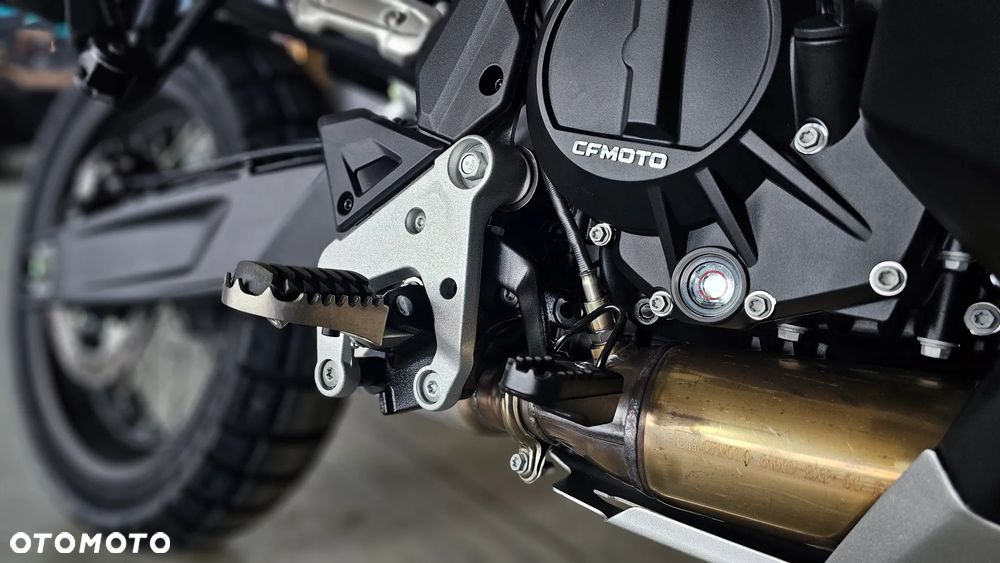 CFMoto 1000 MT-X - 18