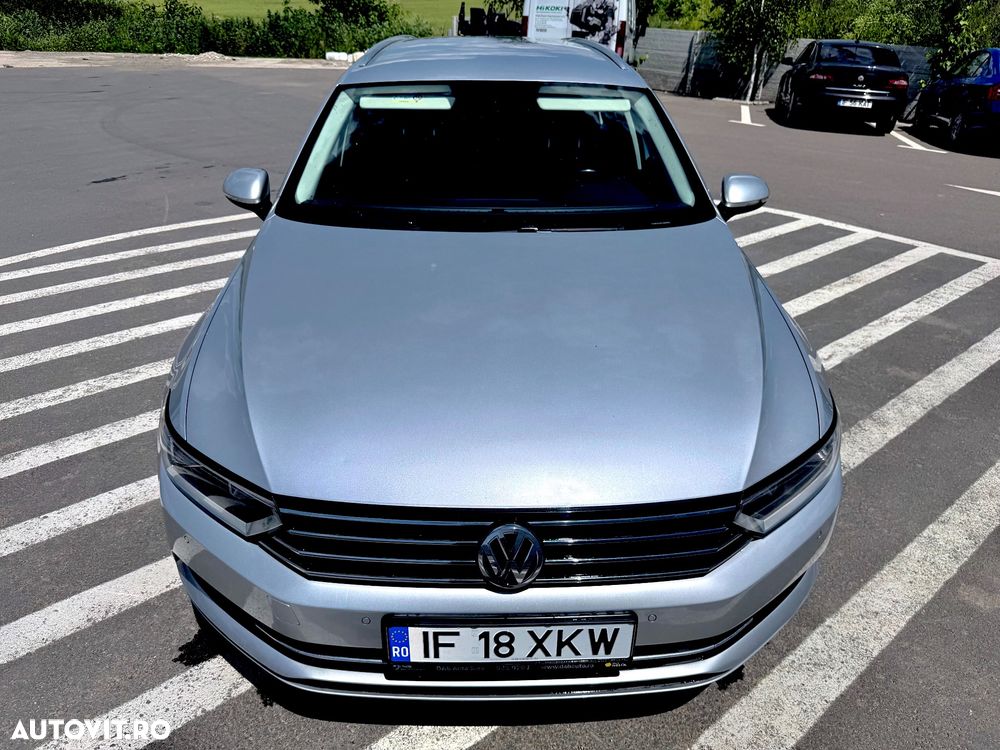 Volkswagen Passat - 12