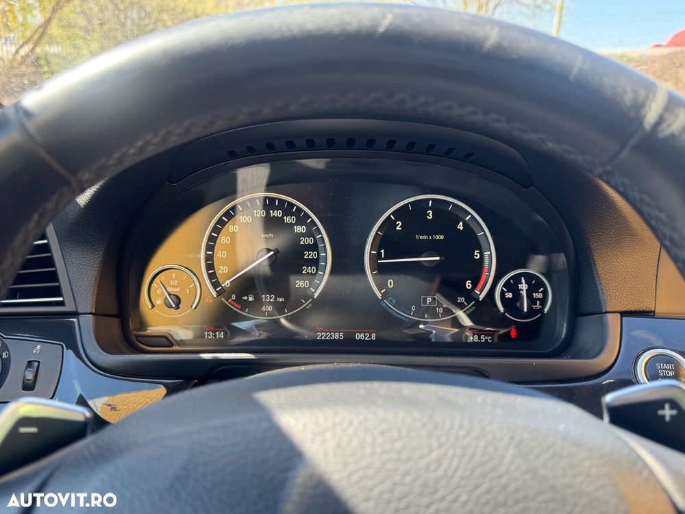 BMW Seria 5 520d Aut. - 15