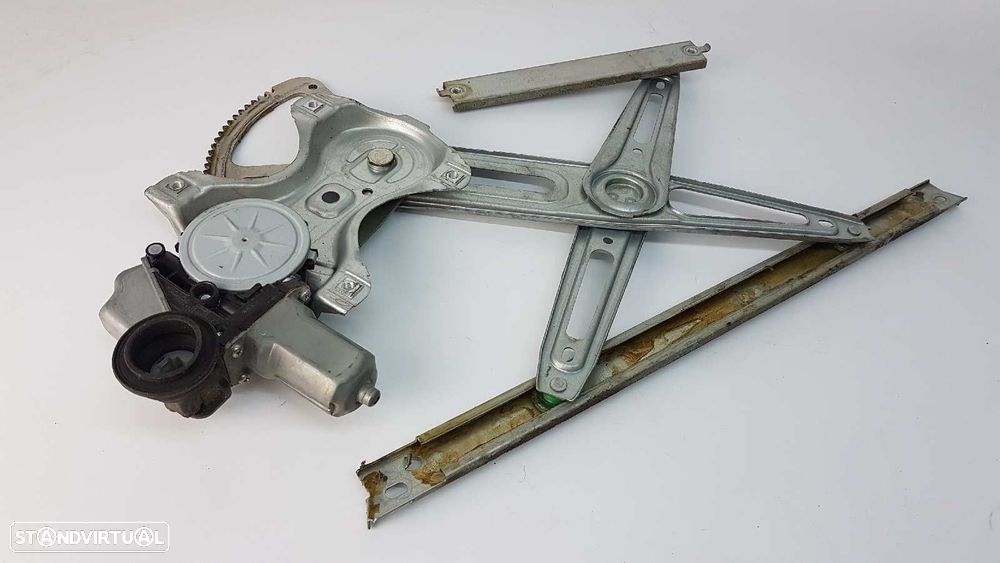 ELEVADOR FRENTE ESQUERDO TOYOTA YARIS ACTIVE - 1