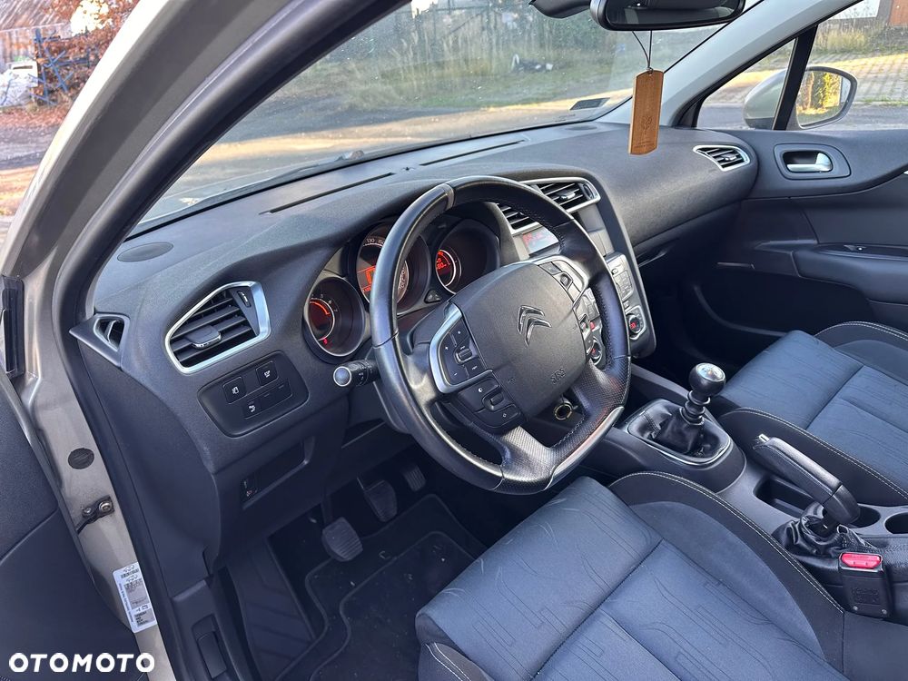 Citroën C4 - 16