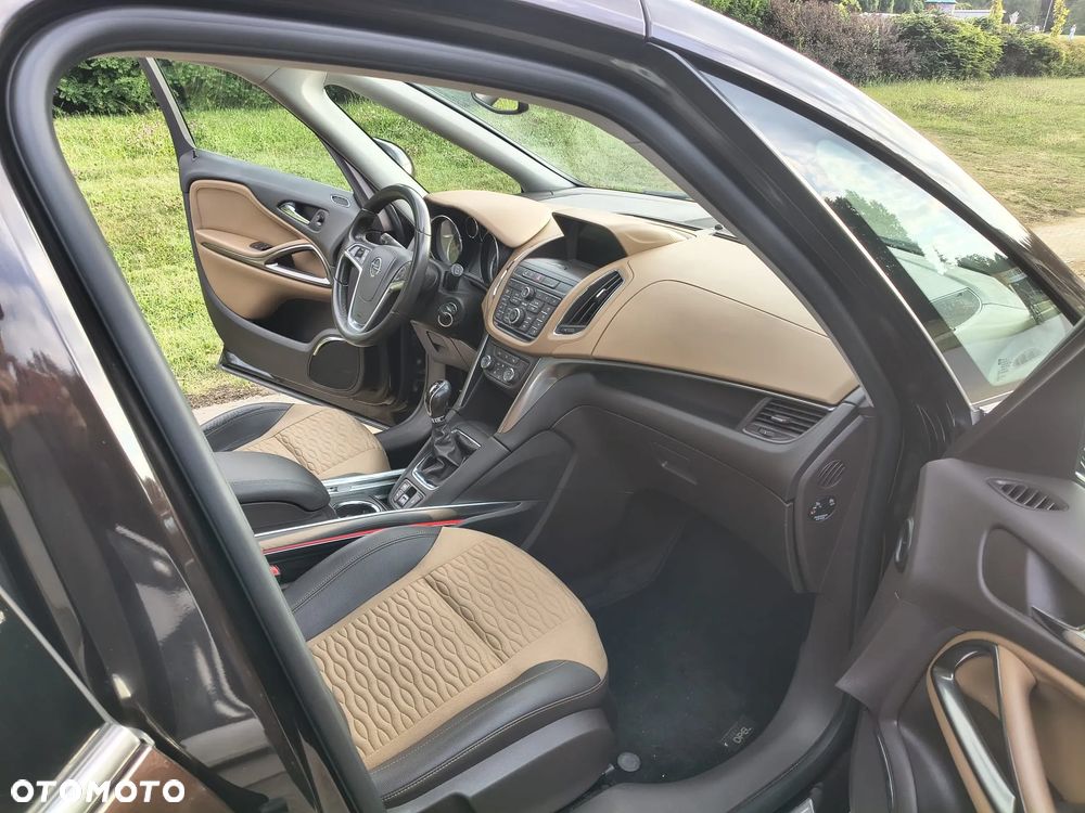 Opel Zafira 2.0 CDTI Cosmo EcoFLEX S&S - 12