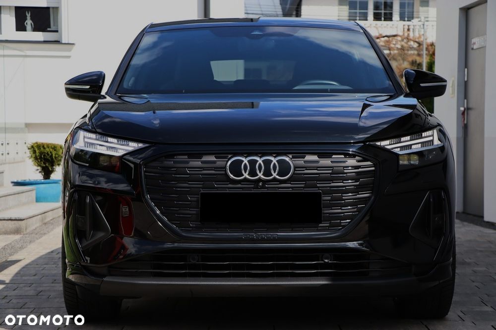 Audi Q4 Sportback e-tron - 9