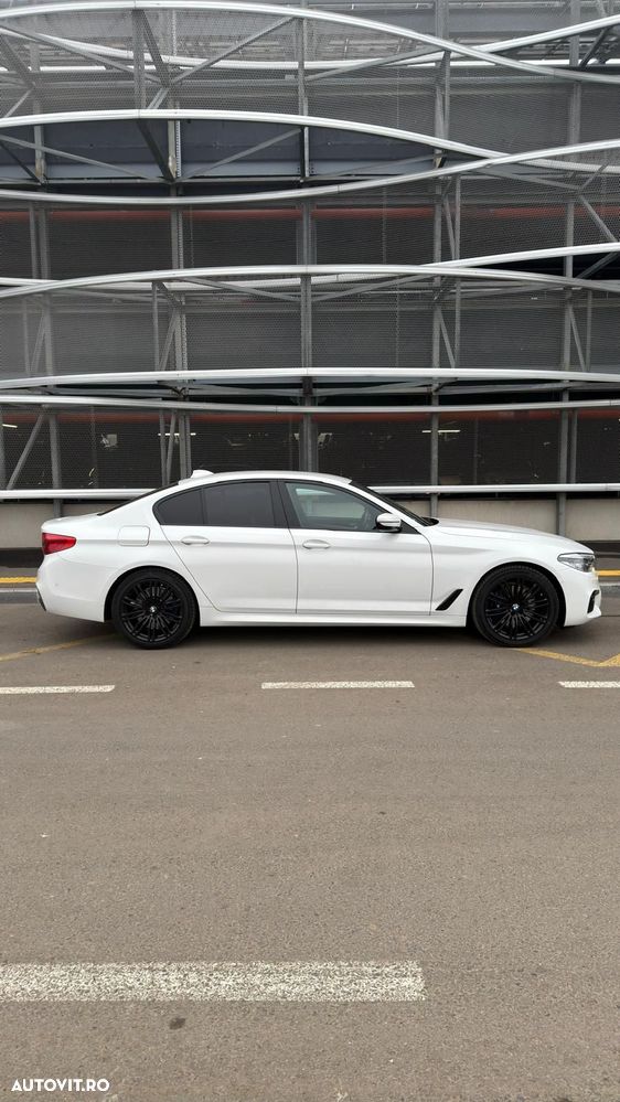 BMW Seria 5 530i Aut. M Sport Edition - 9