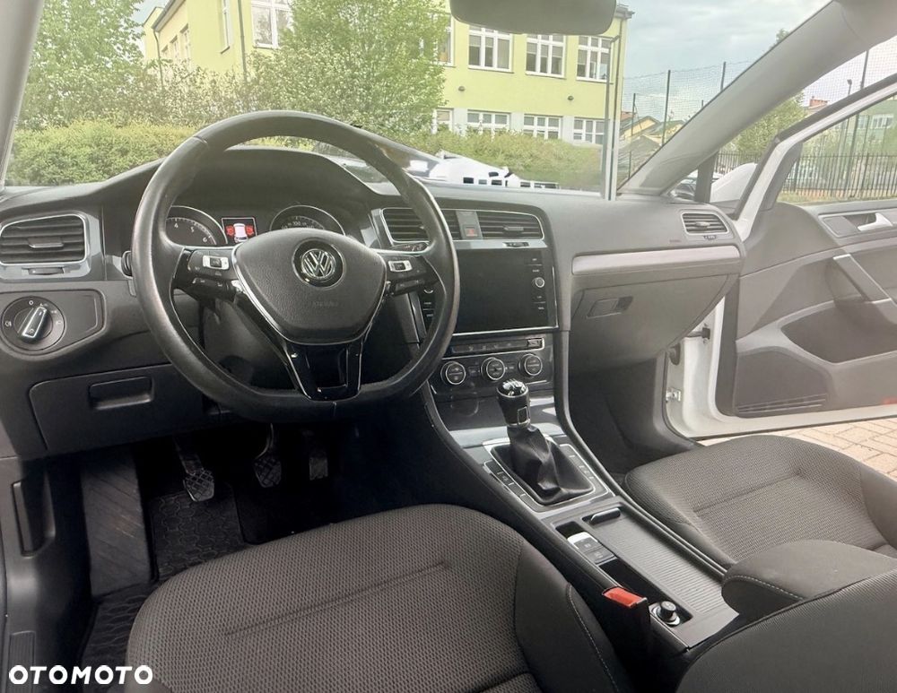Volkswagen Golf 1.4 TSI BMT Comfortline - 8