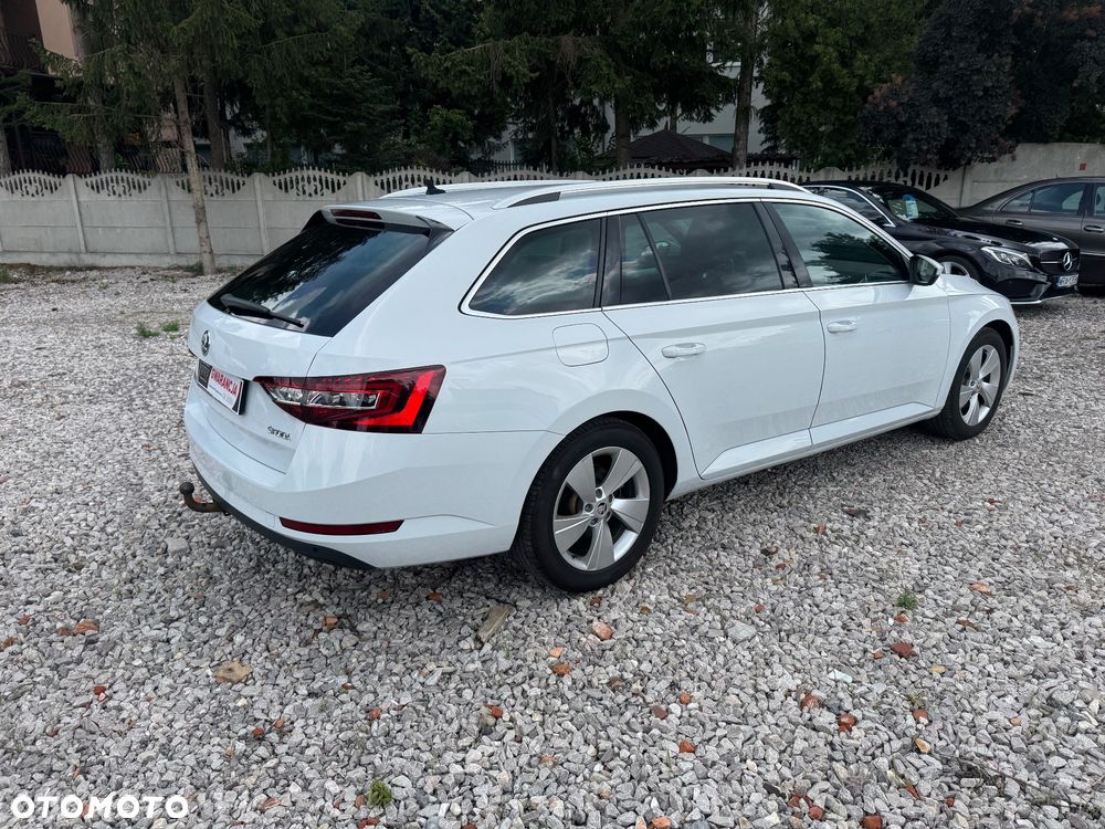 Skoda Superb - 8