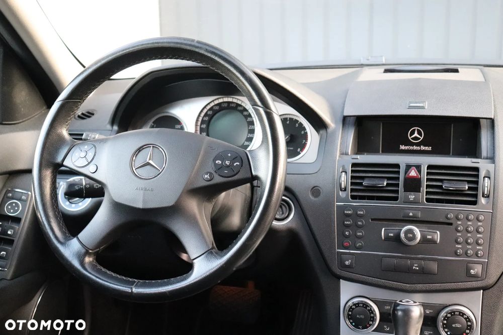 Mercedes-Benz Klasa C 180 Kompressor Automatik Avantgarde - 18