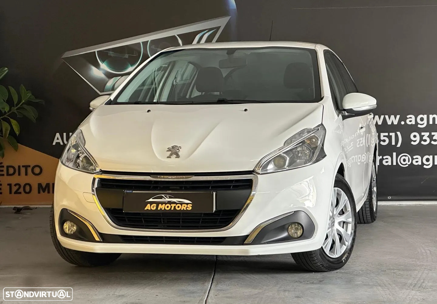 Peugeot 208 - 4