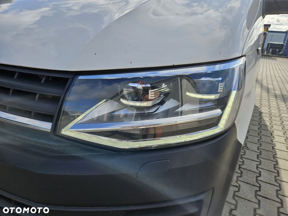 Volkswagen Transporter Caravelle Kurz Comfortline - 13