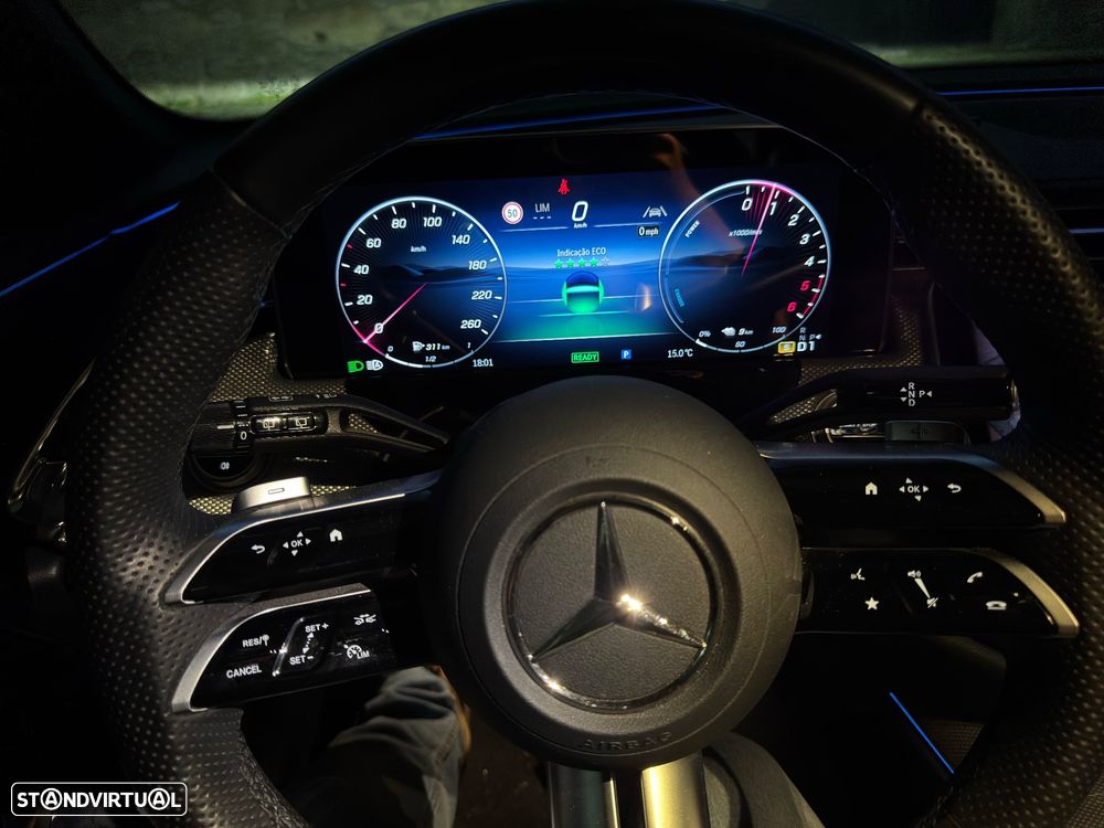 Mercedes-Benz E 300 e Station 9G-TRONIC AMG Line - 15