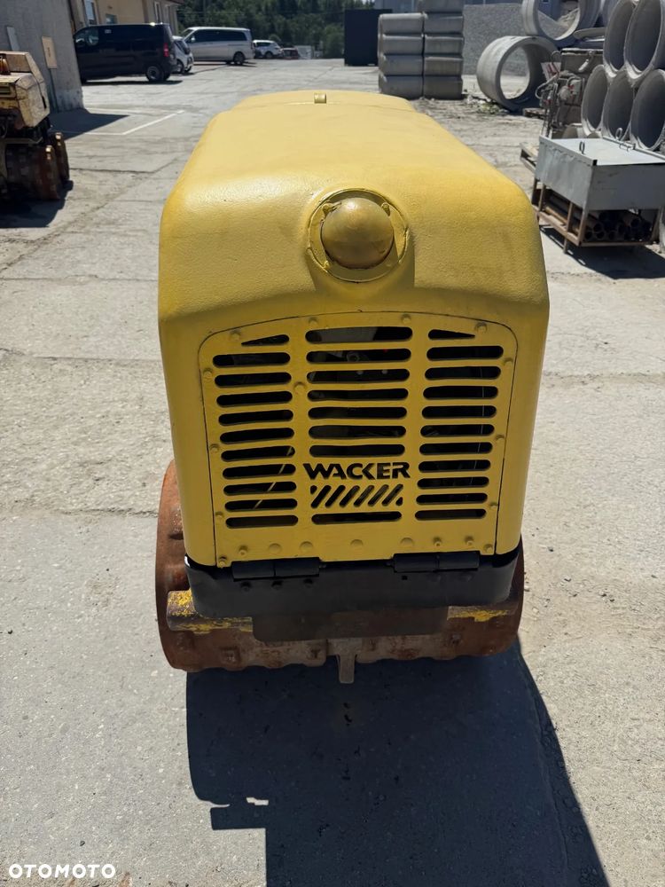 Wacker Neuson RT82 - 4