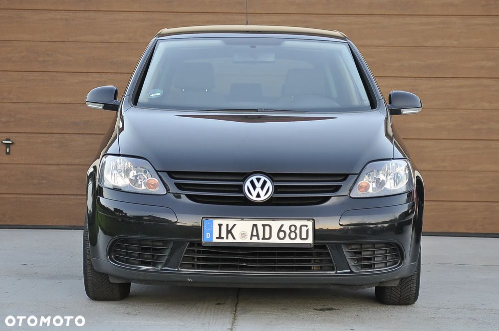 Volkswagen Golf Plus - 16
