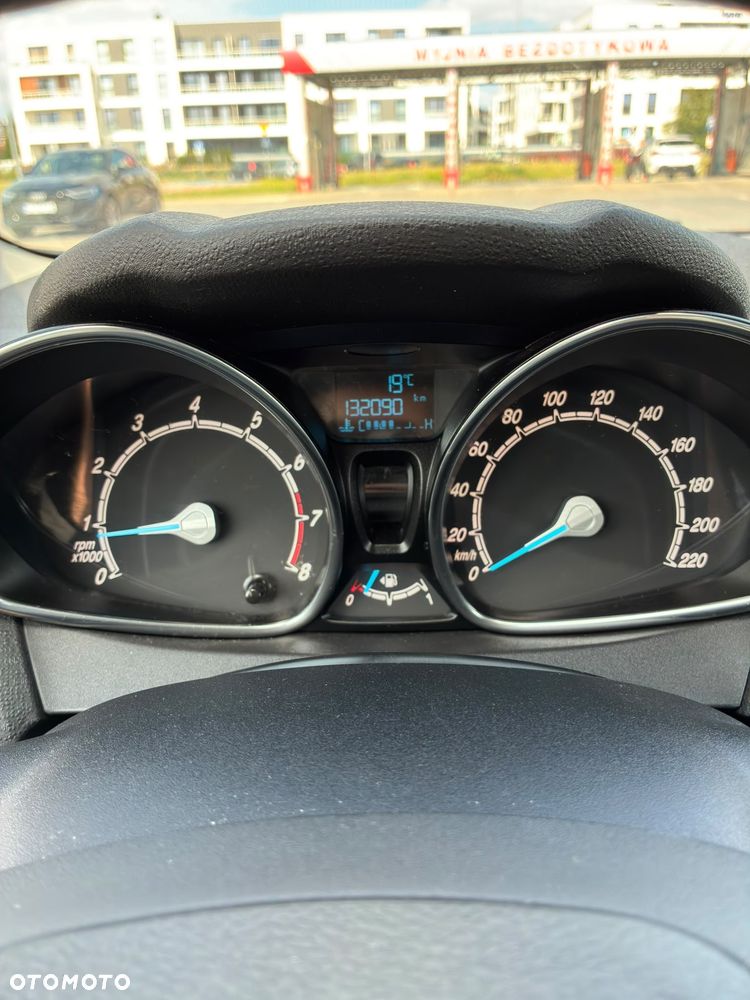 Ford Fiesta 1.25 Trend EU6 - 17