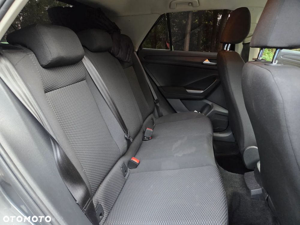 Volkswagen T-Roc - 20
