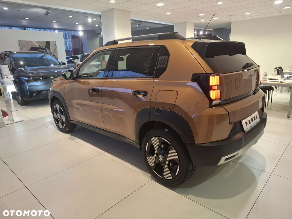 Fiat Grande Panda 1.2 mHEV La Prima eDCT - 4