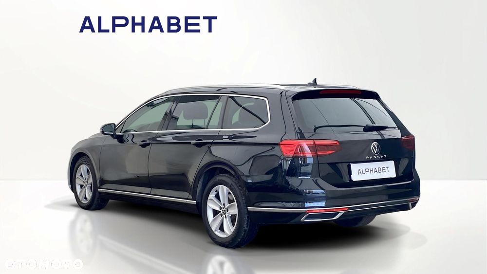 Volkswagen Passat - 3