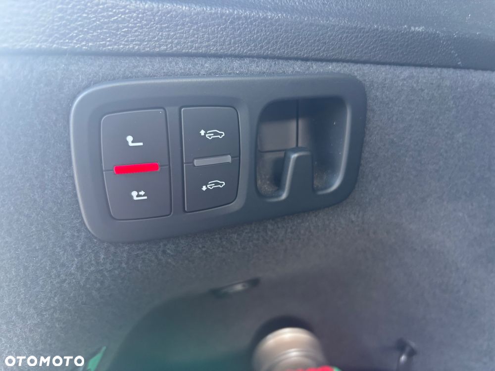 Audi Q7 3.0 TDI ultra Quattro Tiptronic - 28