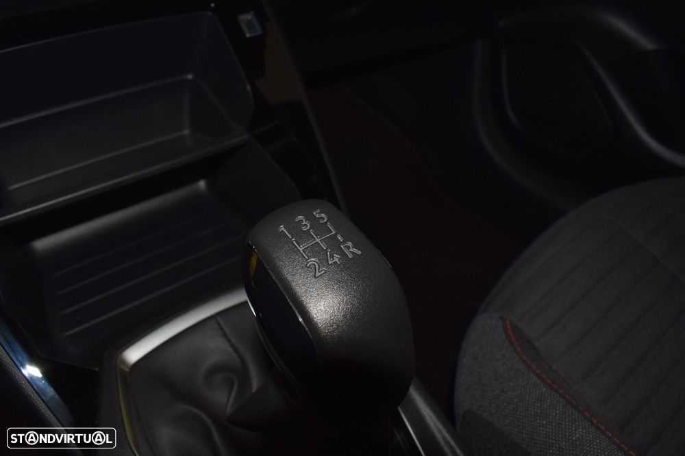 Peugeot 208 1.2 PureTech Active Pack - 16