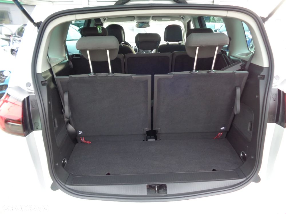 Opel Zafira Tourer 1.4 Turbo drive - 18