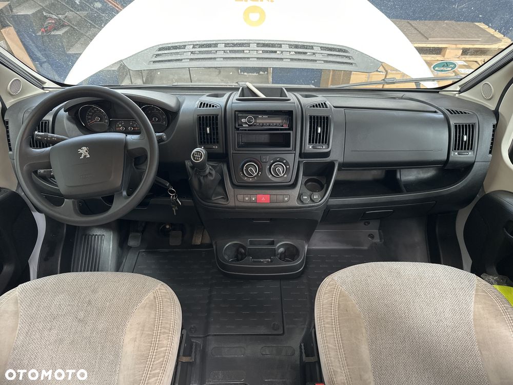 Peugeot Carado CV600 2.2 diesel - 8
