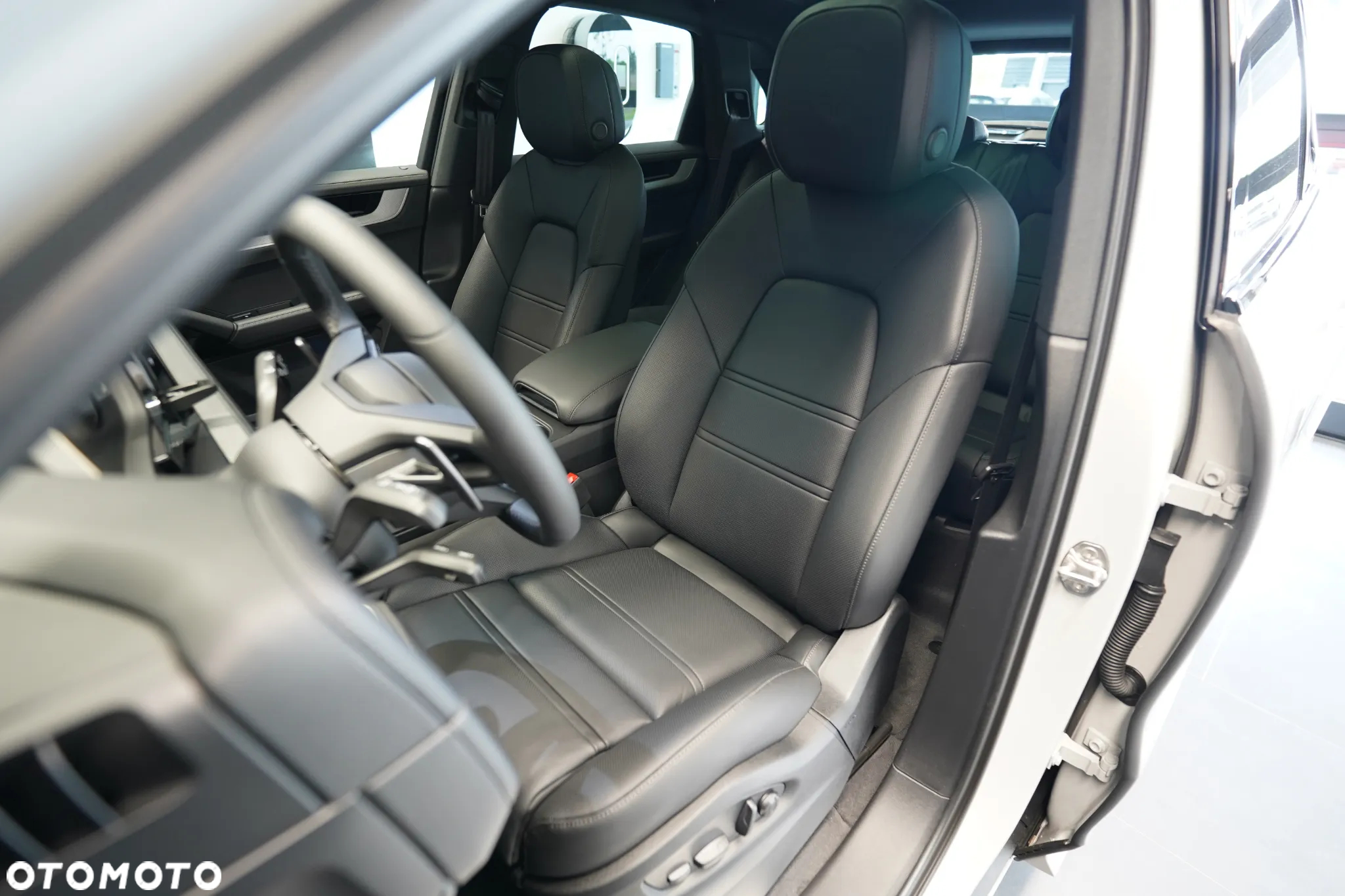 Porsche Cayenne S - 8