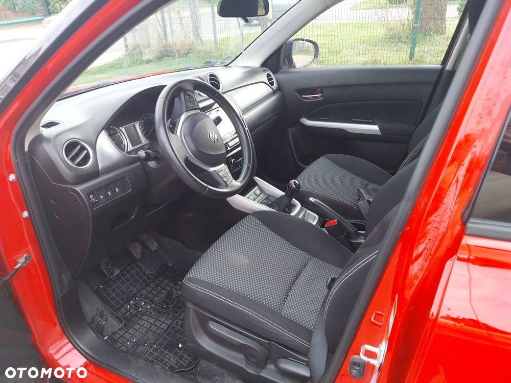Suzuki Vitara - 5