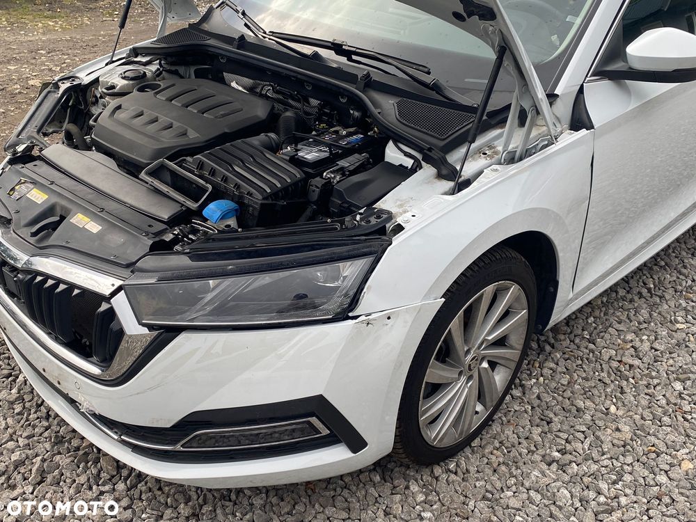 Skoda Octavia 2.0 TSI 4x4 Style DSG - 11