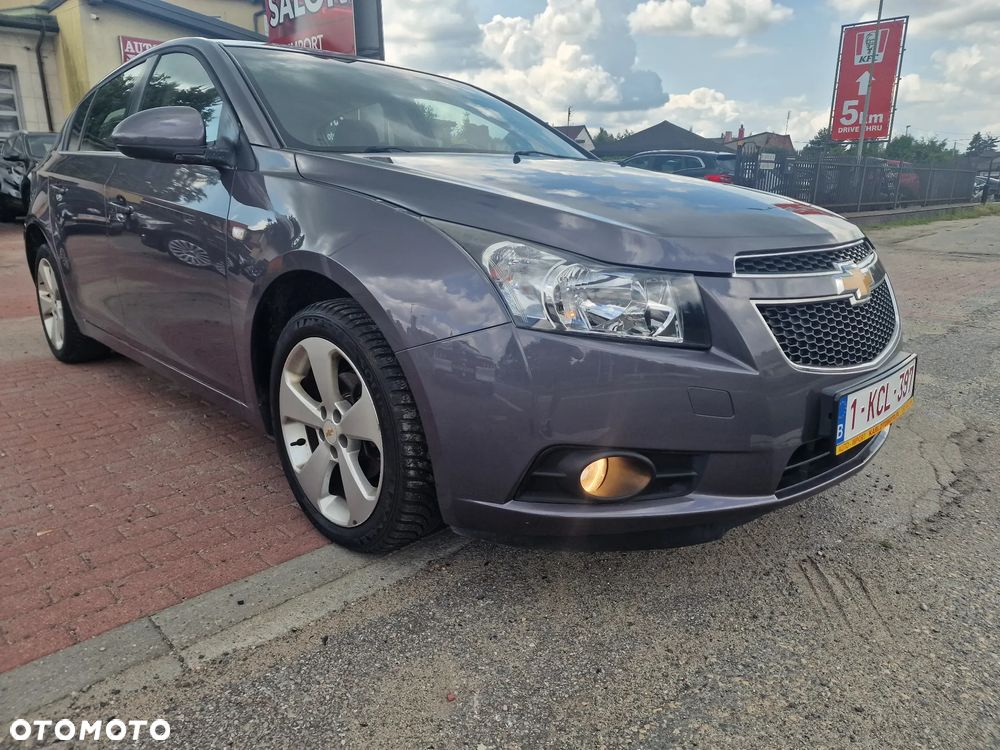 Chevrolet Cruze 1.8 LT+ - 3