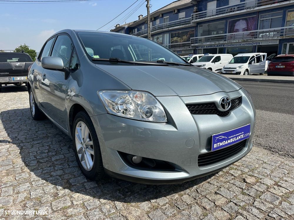 Toyota Auris 1.4 D-4D AC - 4