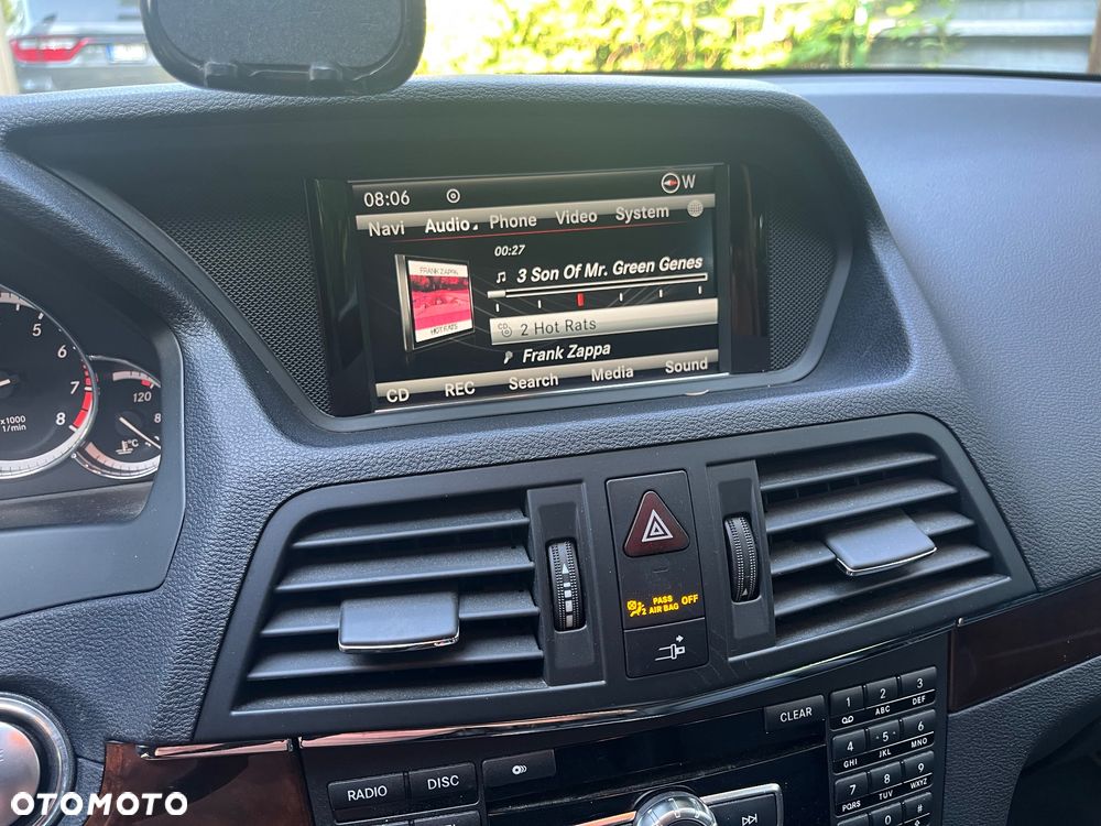 Mercedes-Benz Klasa E 350 BlueEFFICIENCY 7G-TRONIC Avantgarde - 26