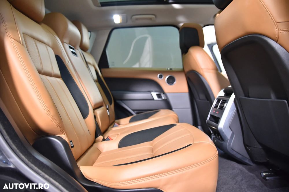Land Rover Range Rover Sport 3.0 L HSE - 12