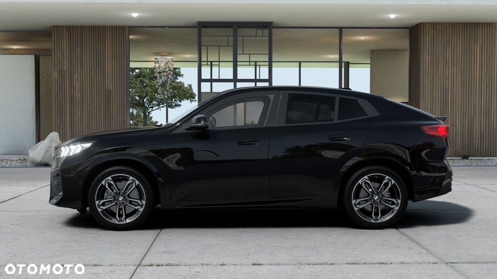 BMW iX2 eDrive20 - 3