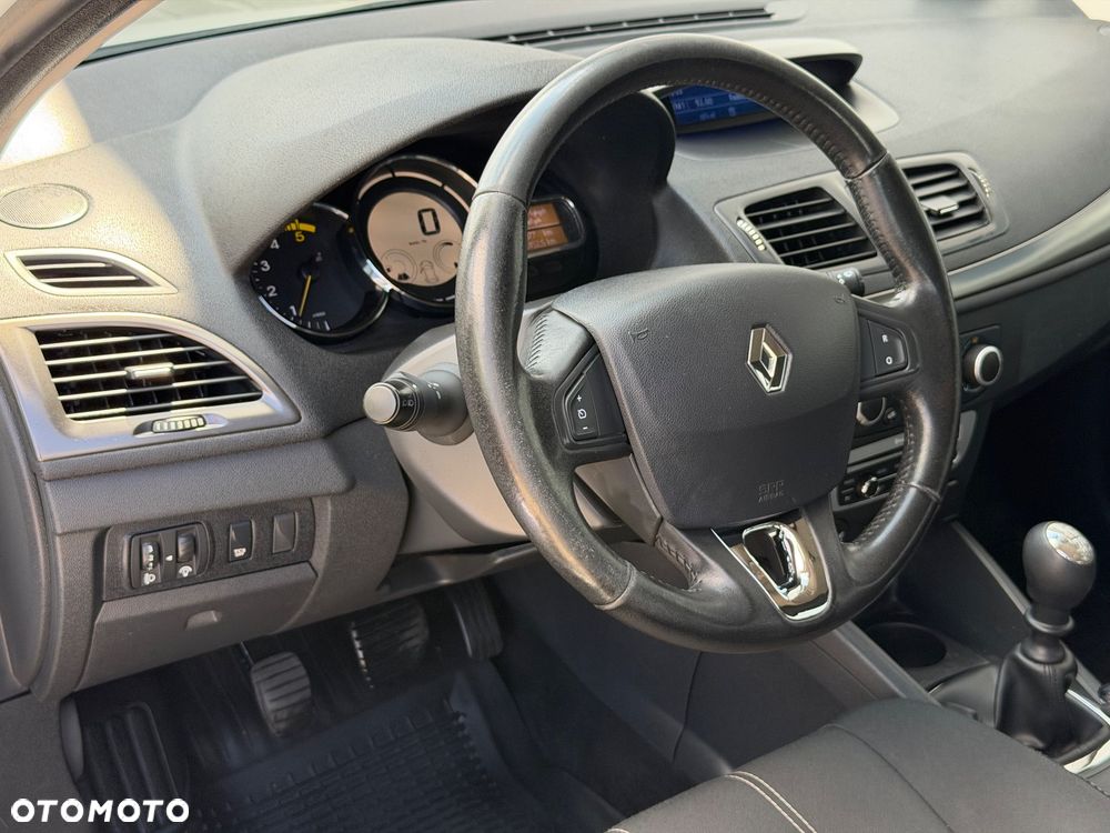 Renault Megane 1.5 dCi Energy Limited - 17