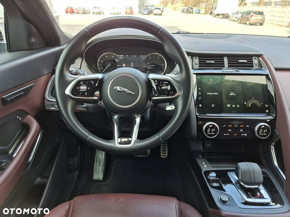 Jaguar E-Pace D165 AWD R-Dynamic Black - 25