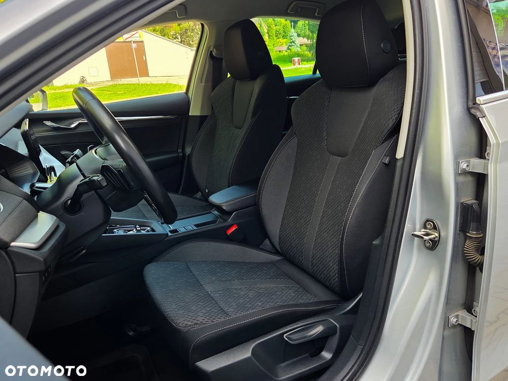 Skoda Octavia 2.0 TSI 4x4 Style DSG - 7