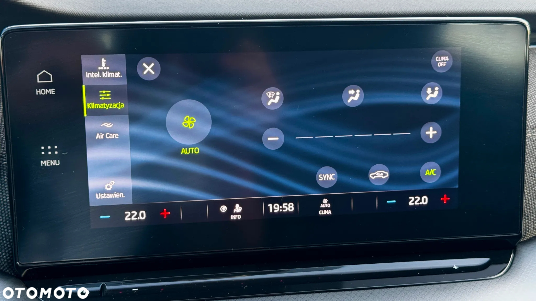 Skoda Octavia 2.0 TDI DSG Ambition - 25