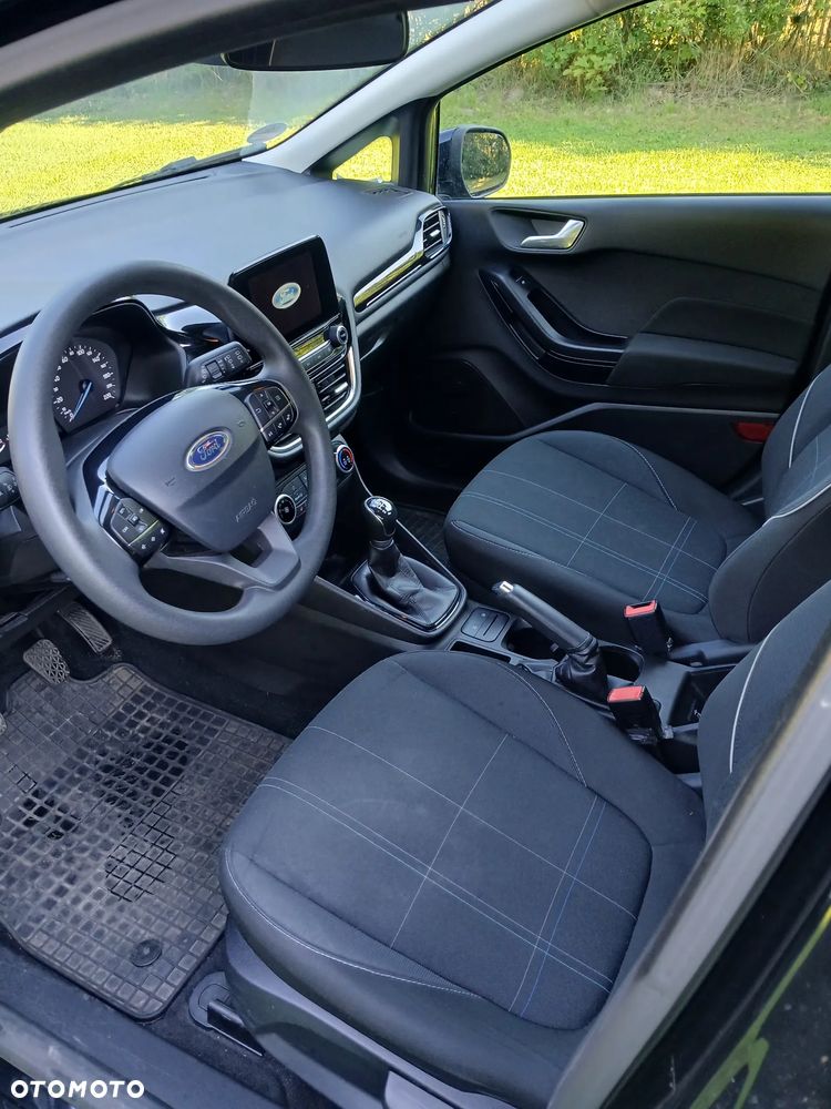 Ford Fiesta - 7