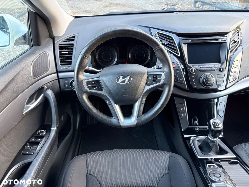 Hyundai i40 2.0 GDI Premium - 30