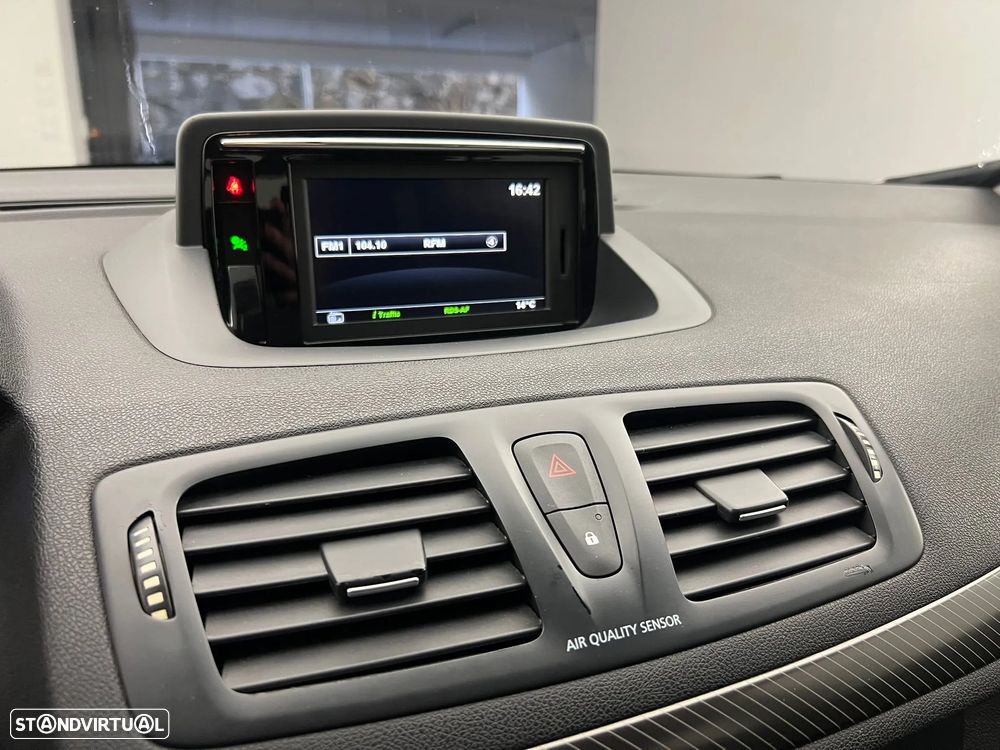 Renault Mégane 1.5 dCi Dynamique - 8