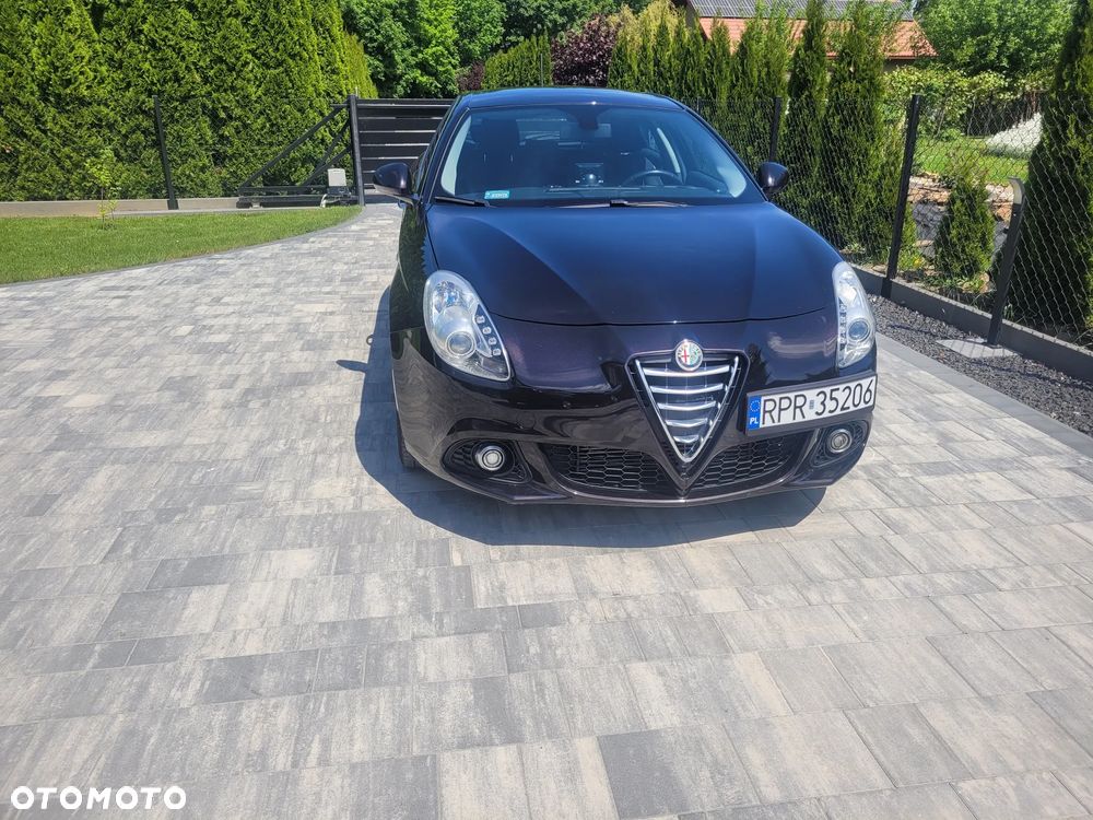 Alfa Romeo Giulietta 1.6 JTDM - 5