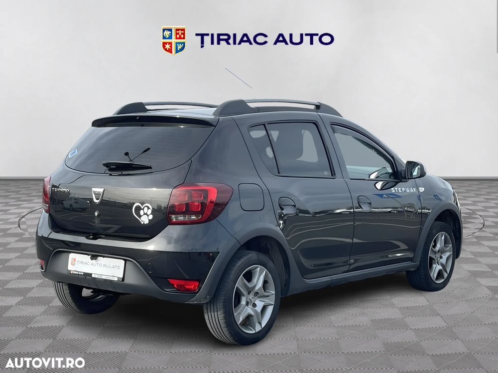 Dacia Sandero - 5